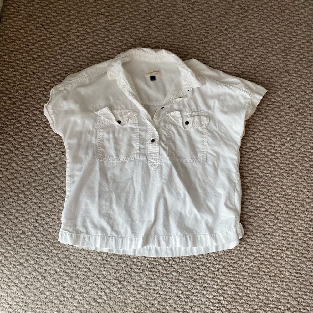 Universal Thread Shirt